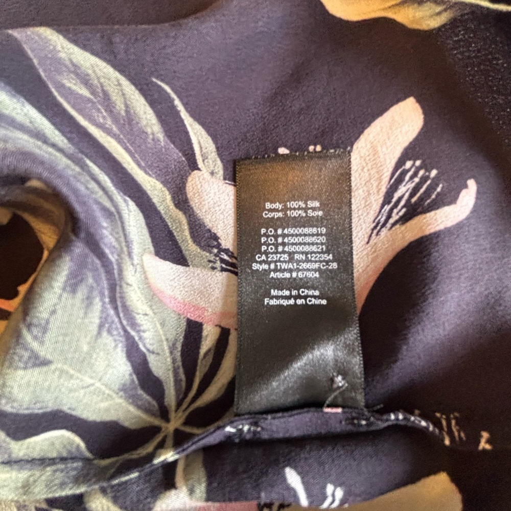 ARITZIA Babaton Floral Shirt, Relaxed Fit Sz S. - Picture 5 of 8